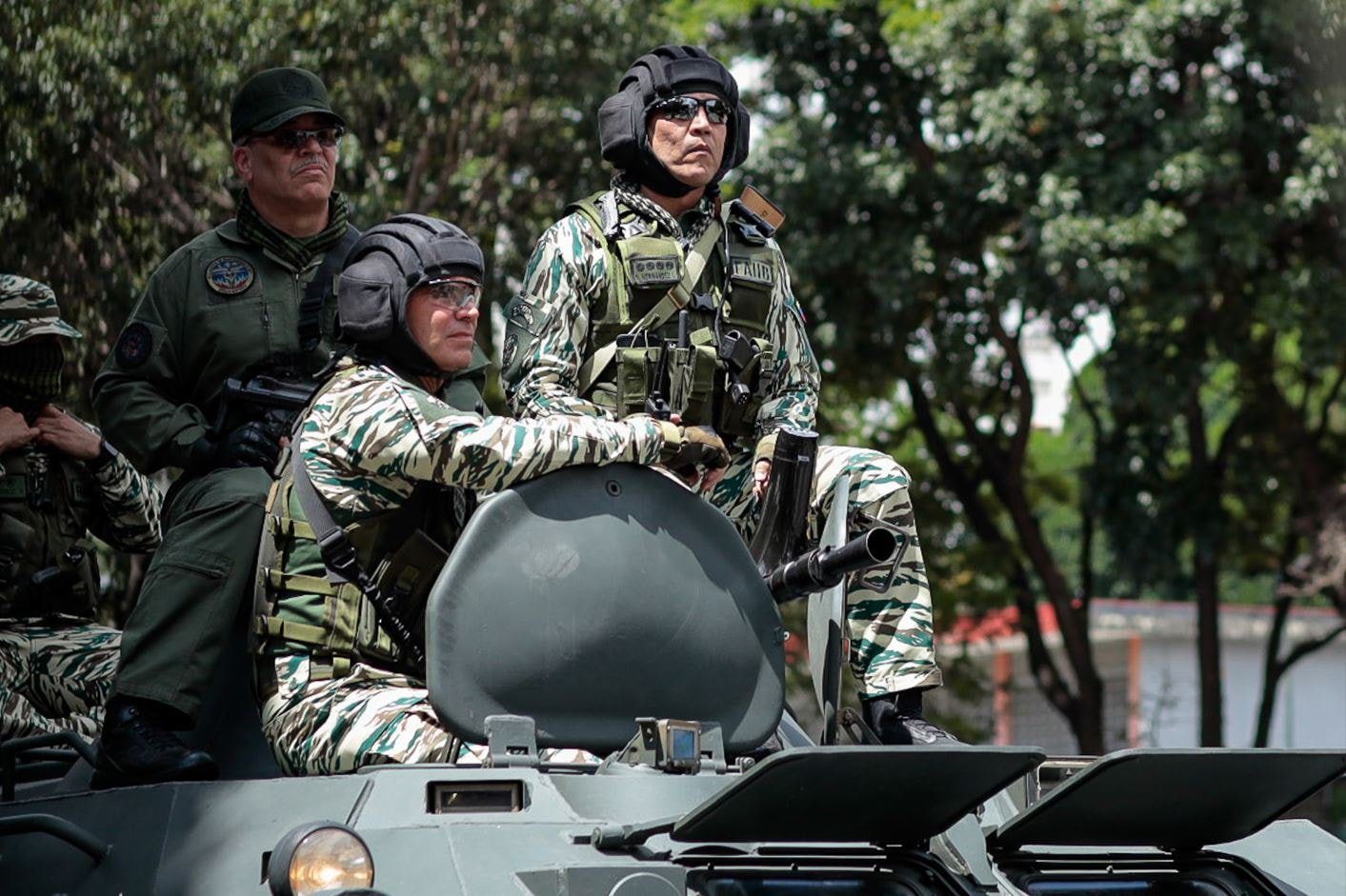 Caracas Sokaklarında Askeri Eğitim ve Savunma Hazırlıkları: FANB ve Bolivarcı Milisler