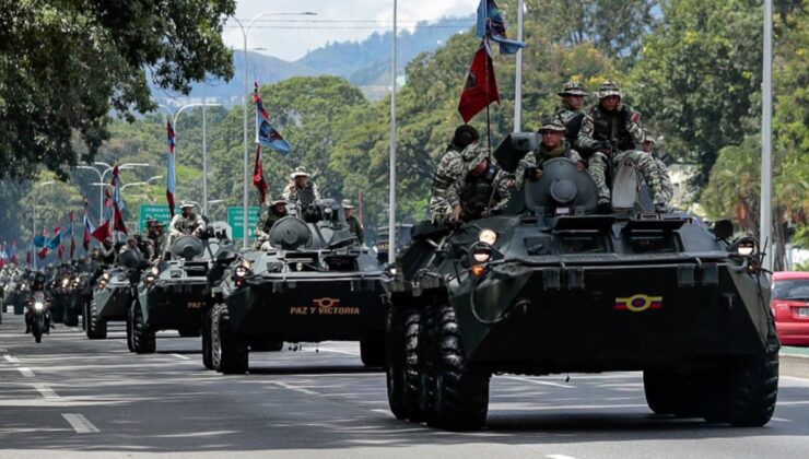 Caracas Sokaklarında Askeri Eğitim ve Savunma Hazırlıkları: FANB ve Bolivarcı Milisler
