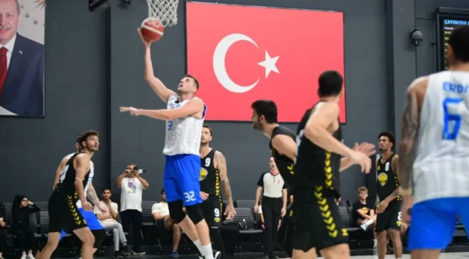 Çayırova Kapalı Spor Salonu’nda Başarılı Bir Gün: Çayırova Belediyesi, Roberto Gallinat’la Zafere Ulaştı