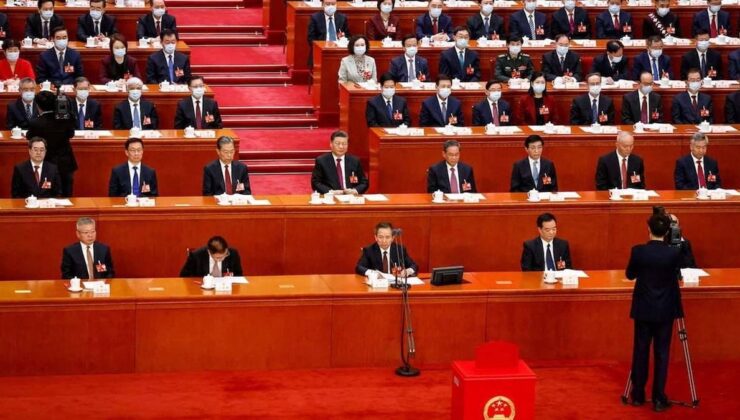 Çin Askerî Disiplin ve Yetki Revizyonu: Yolsuzluk Soruşturmaları İçinde Yeni Azil Vakaları