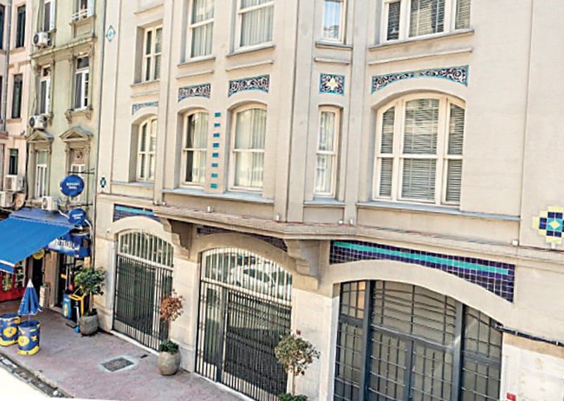 İstanbul Bienali 2024: Üç Ayaklı Kedi etiketiyle üç yıllık serüven