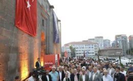 Köşk Medrese’de Kumaştan Hikayeler: Tarihi Yapıda Restorasyon ve Sergi