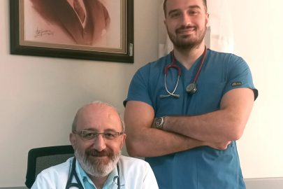 Mudanya Devlet Hastanesi'nde Baba-Oğul Doktorlar Birlikte Hizmete Başladı