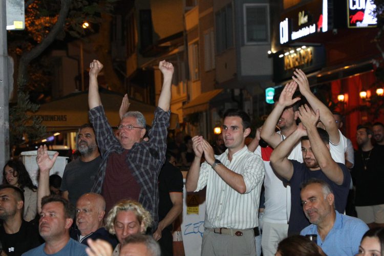 Mudanya'da Tarihi Zafer Coşkusu: Türkiye Basketbol Milli Takımı Final Bileti için Yola Devam