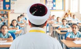 Şanlıurfa ve Siverek’te Ücretli Sınıf Öğretmenliği Uygulamaları ve Bölgesel Temaslar