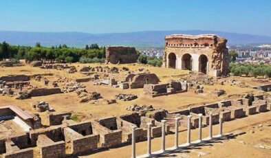 Tralleis’te Kültürel Yolculuk: Antik Kentin Güncel Etkinlikleri, Söyleşi ve Konser Akışı